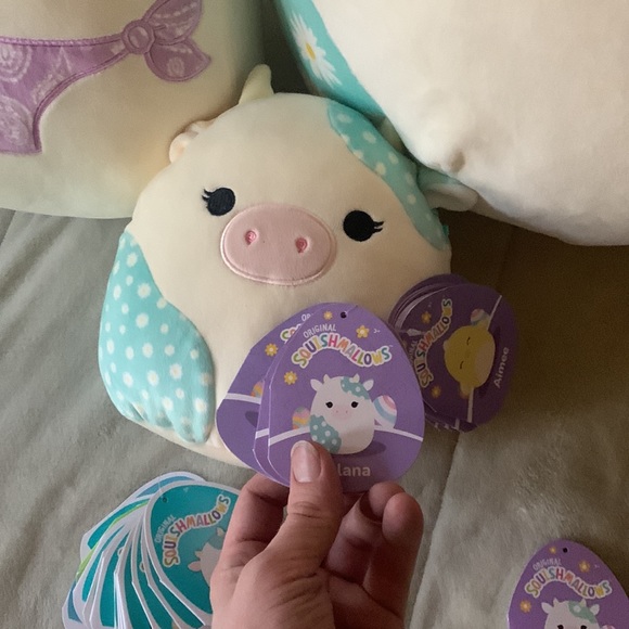 Amazing squishmallow cow bundle , belana the cow bundle , all NWT AND HTF - Picture 6 of 7